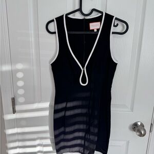 Vacanza Black and White Women's Dress